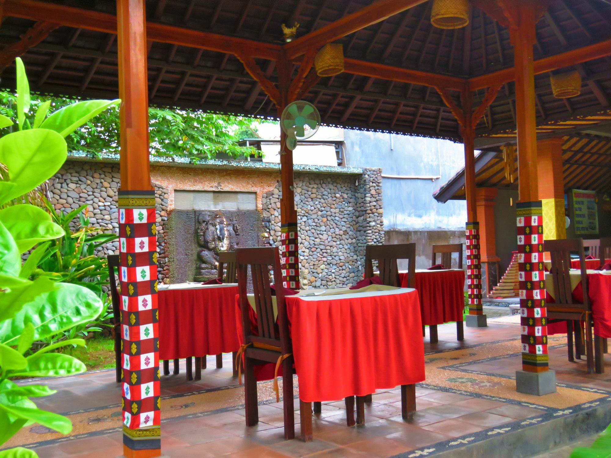 Suka Sari Cottages Pemuteran Esterno foto